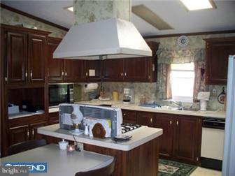 422 Ranee Loop Bear, DE 19701 - Photo 8 of 12 Kitchen