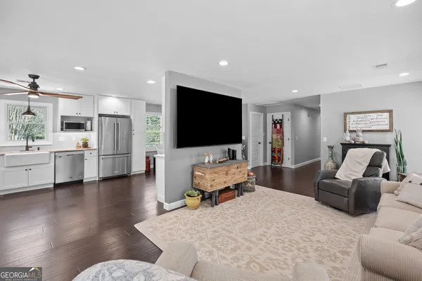 $440,800 | 522 Hickory Street, Bremen, GA 30110