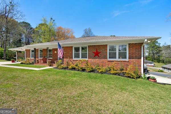 $440,800 | 522 Hickory Street, Bremen, GA 30110