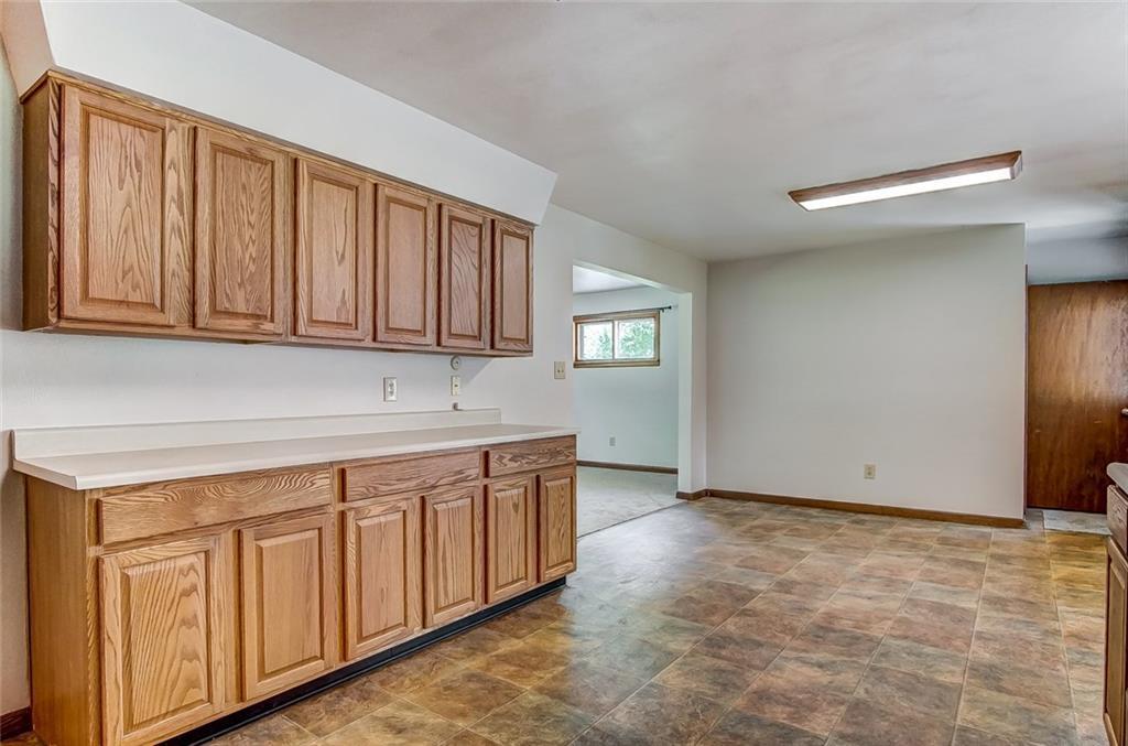 419 Aullwood Road Dayton, OH 45414 - Photo 12 of 40