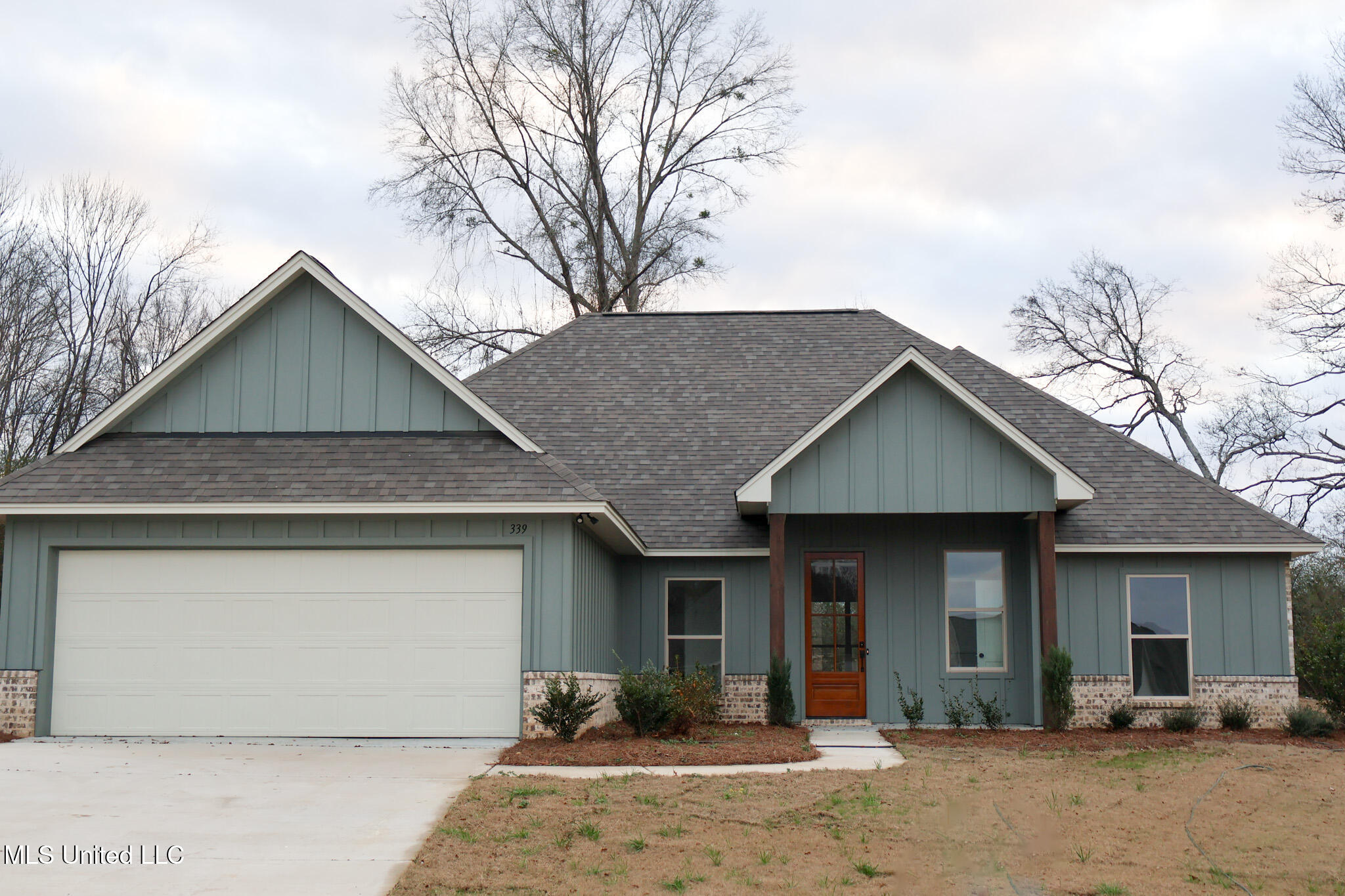 339 Willow Way Canton, MS 39046 - Photo 1 of 17 front-3