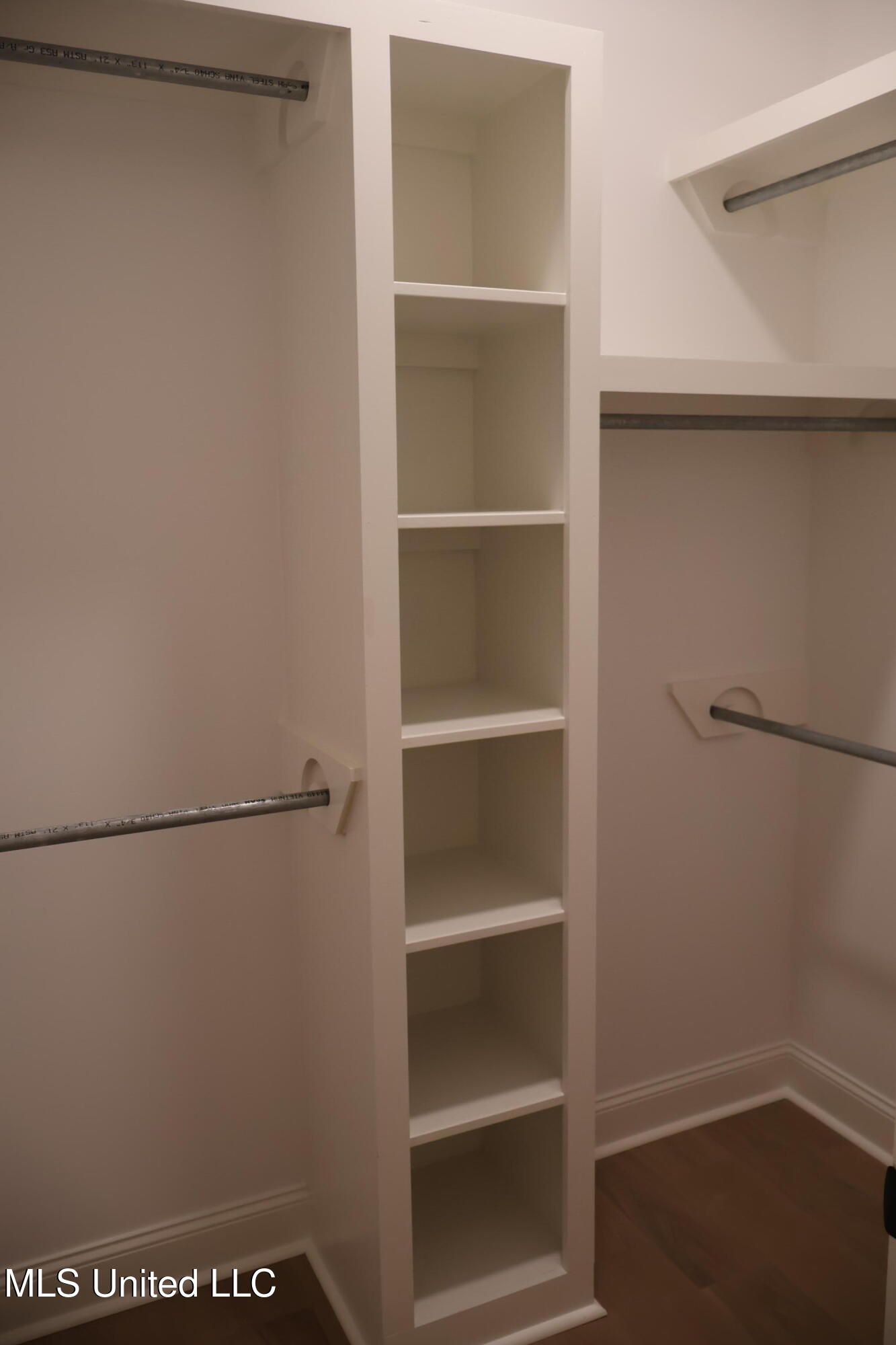 339 Willow Way Canton, MS 39046 - Photo 16 of 17 closet:bed2