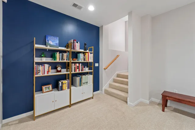 $3,295 | 1008 Portland Avenue, Minneapolis, MN 55404