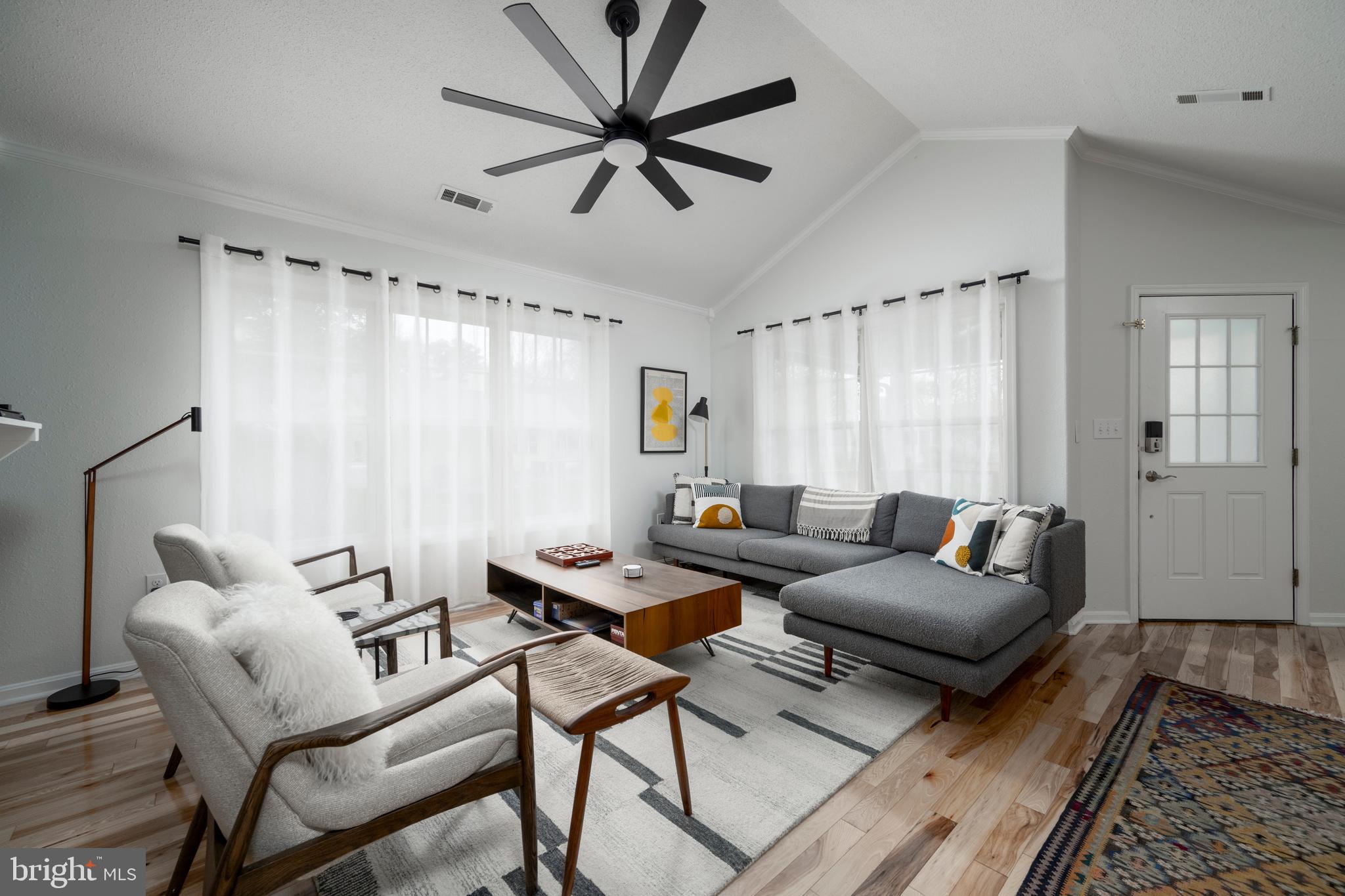 14 Woods Circle Ocean View, DE 19970 - Photo 11 of 35 Living Room