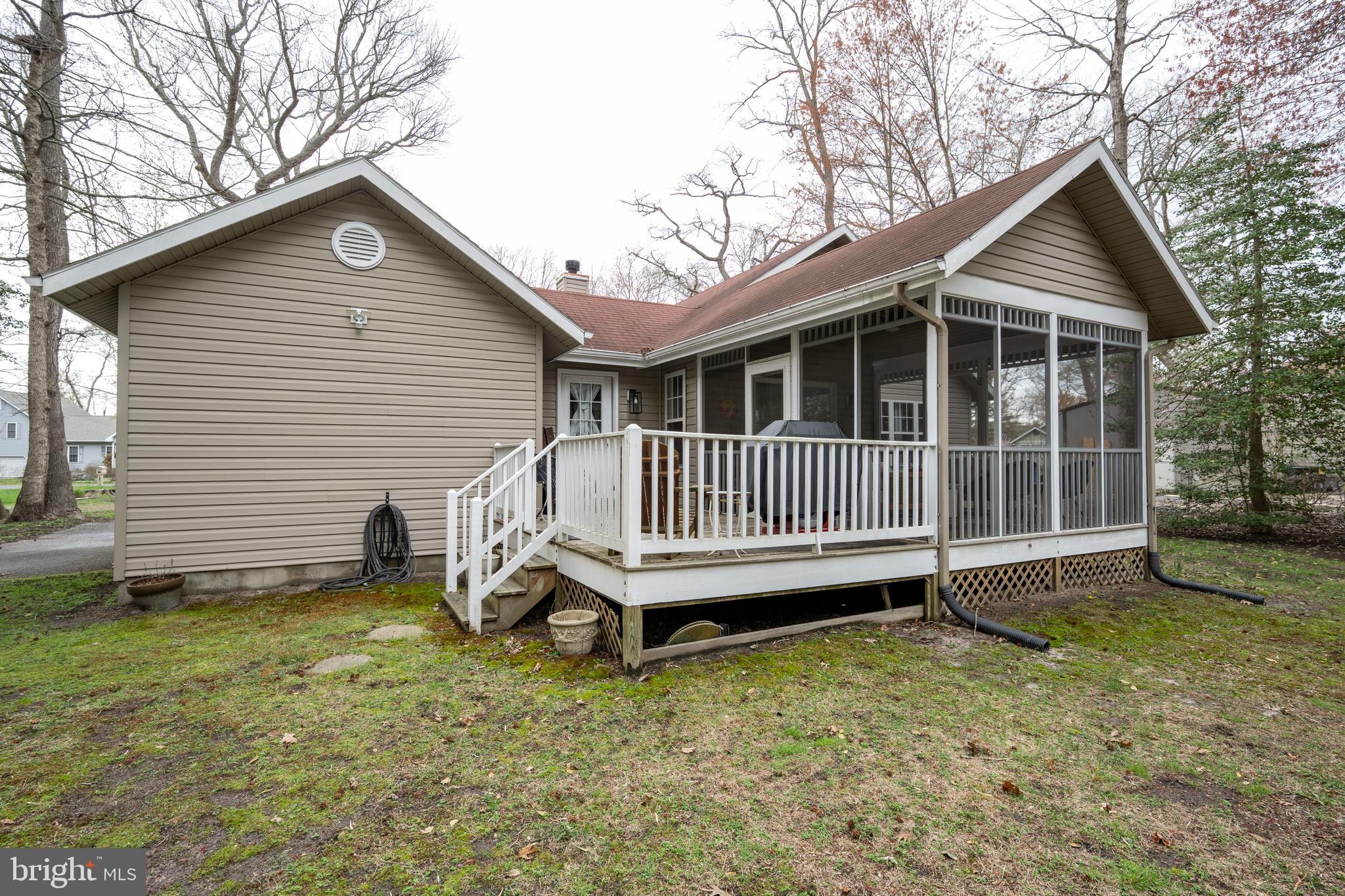 14 Woods Circle Ocean View, DE 19970 - Photo 30 of 35 Rear