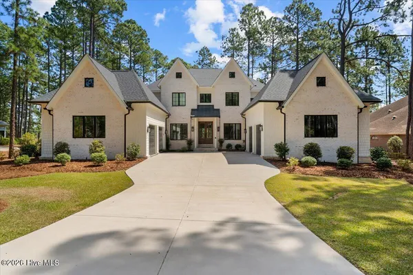 $2,299,000 | 16 Masters Ridge Place, Southern Pines, NC 28387