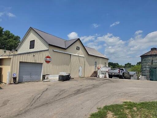 1520 Island Road Circleville, OH 43113 - Photo 3 of 4 Barnhouse