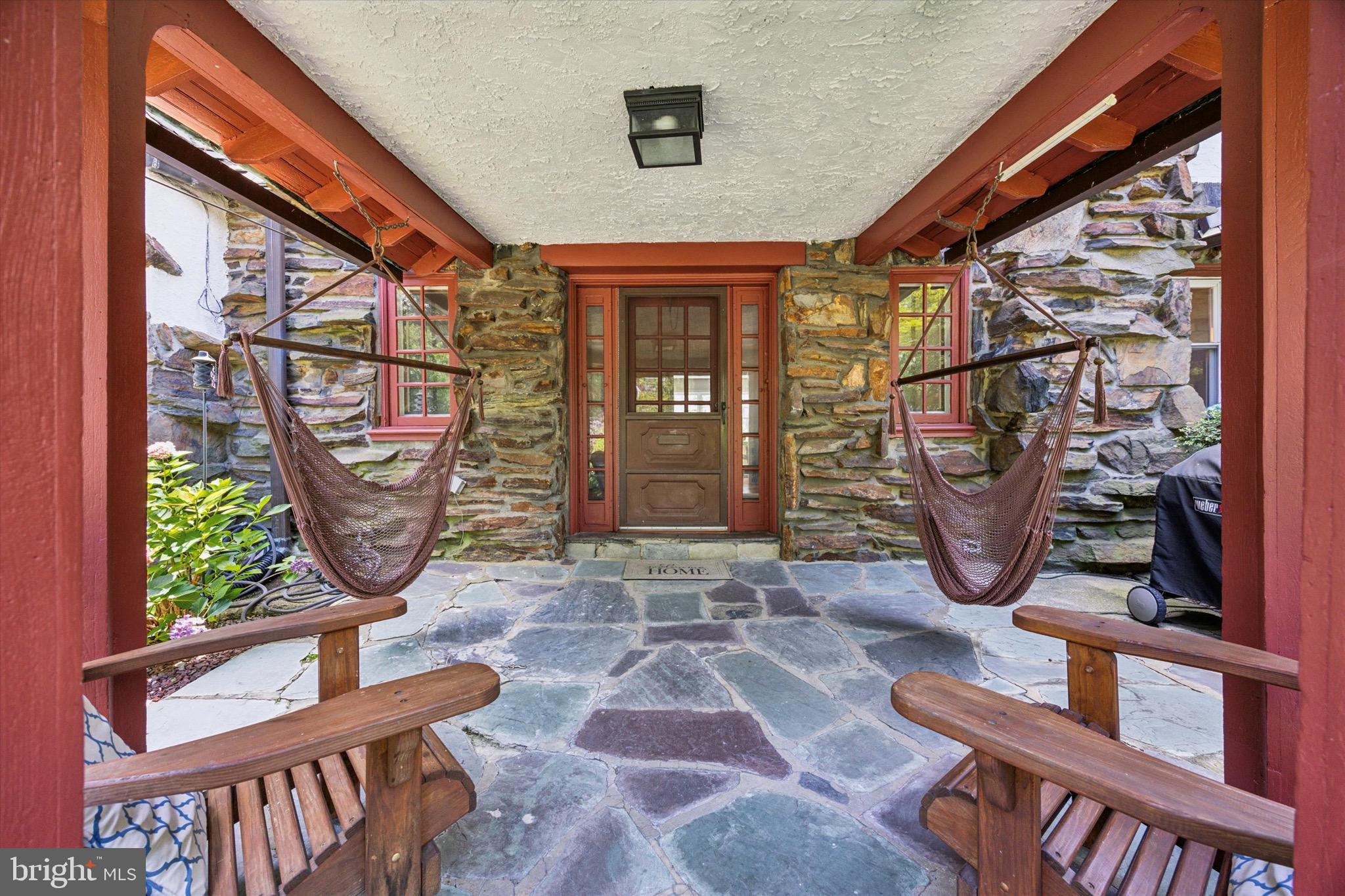 160 Edgehill Road Bala Cynwyd, PA 19004 - Photo 3 of 25 Gallery Image 3