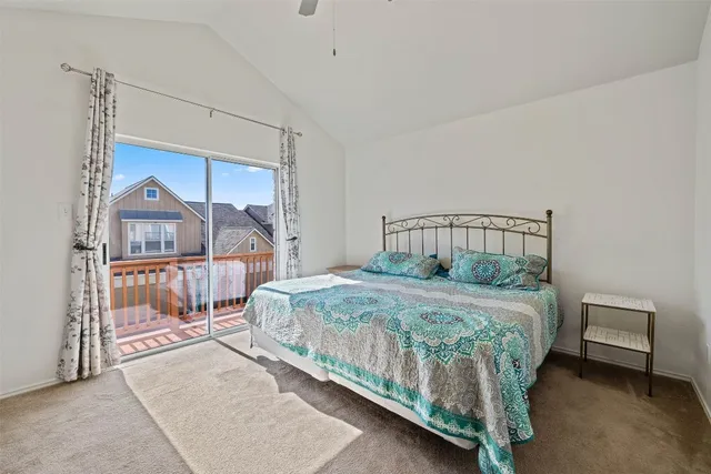 $2,000 | 20980 Waterside Drive, Unit 40, Lago Vista, TX 78645