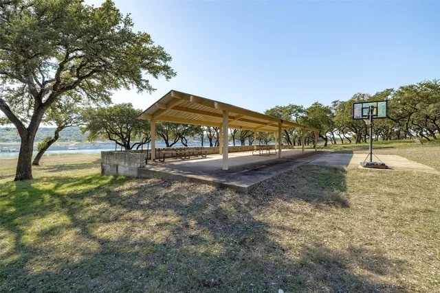 $2,000 | 20980 Waterside Drive, Unit 40, Lago Vista, TX 78645