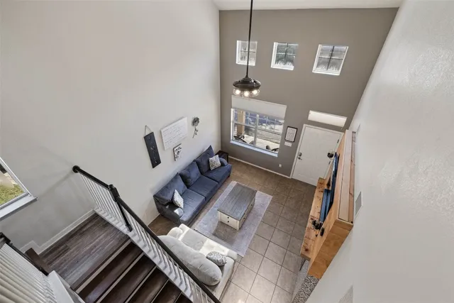 $2,000 | 20980 Waterside Drive, Unit 40, Lago Vista, TX 78645