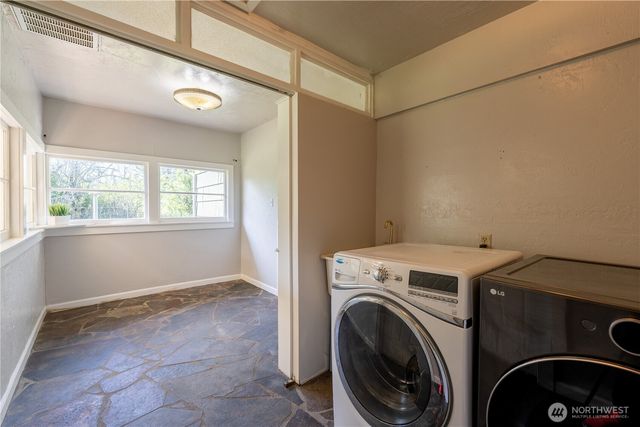 $670,000 | 18005 Burn Road, Arlington, WA 98223