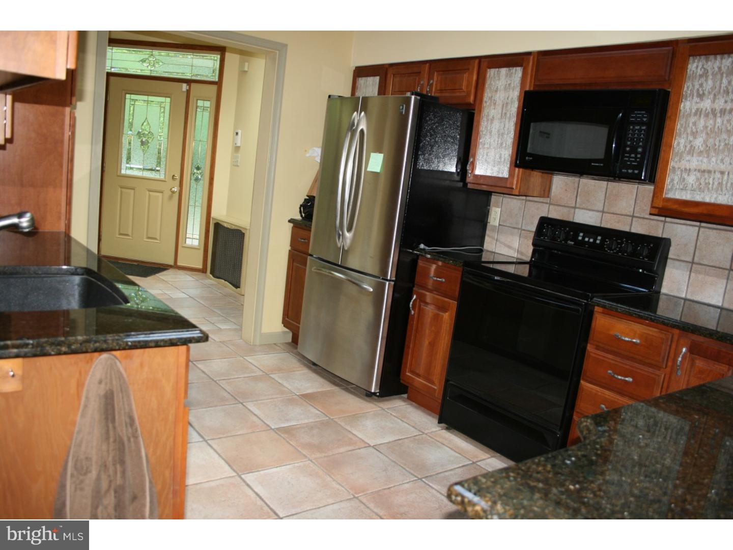 2115 Old Woods Road Green Lane, PA 18054 - Photo 8 of 25 Kitchen
