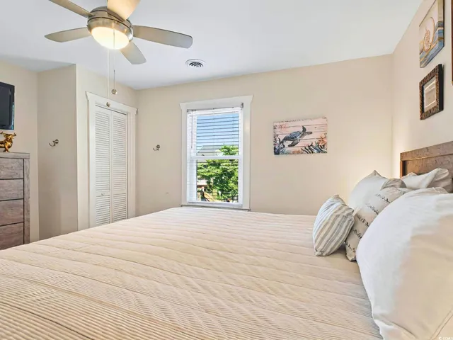 $720,000 | 118 Seaside Drive, Holden Beach, NC 28462