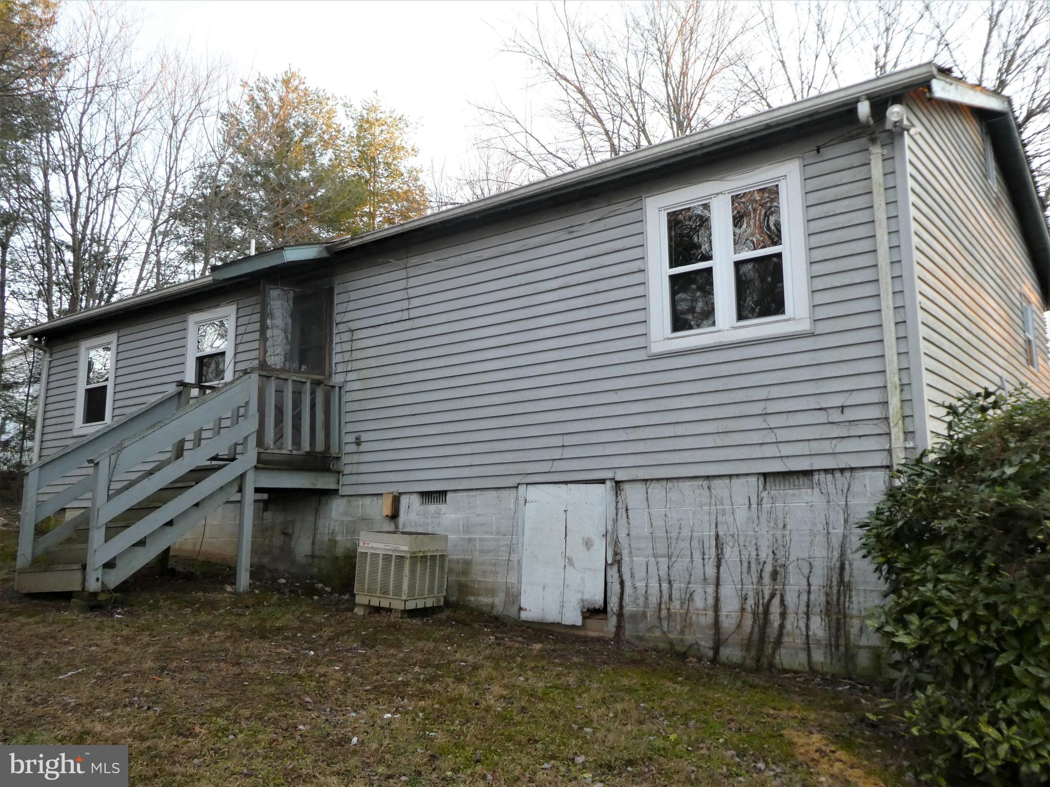 10029 Eggbornsville Road Rixeyville, VA 22737 - Photo 4 of 14 Rear view