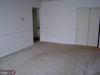 383 Lakeside Road, Unit 306 Ardmore, PA 19003 - Photo 3 of 6 Gallery Image 3
