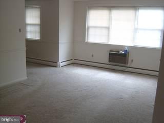 383 Lakeside Road, Unit 306 Ardmore, PA 19003 - Photo 4 of 6 Gallery Image 4