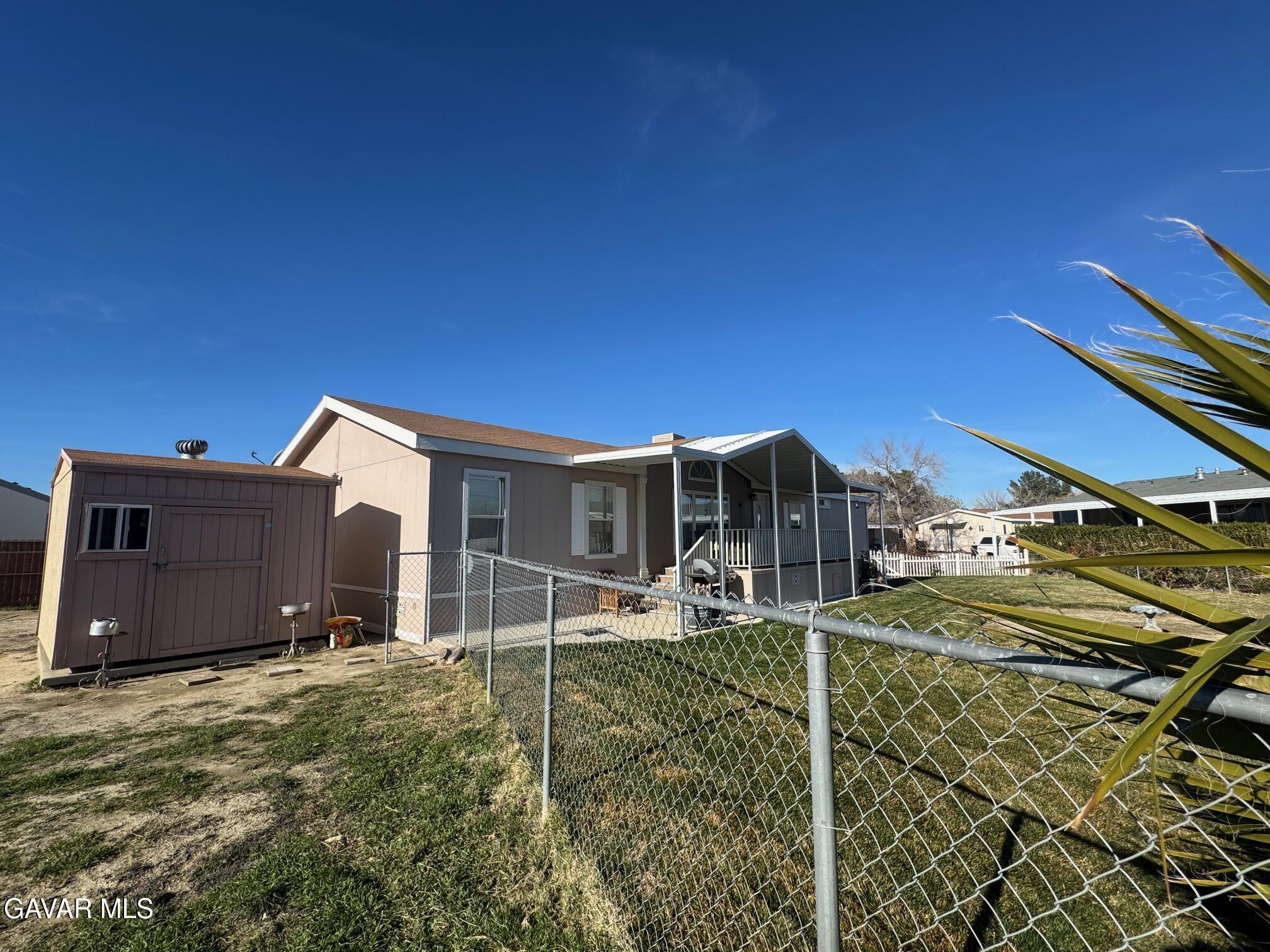 2000 Windflow Drive Rosamond, CA 93560 - Photo 24 of 48 IMG_4178