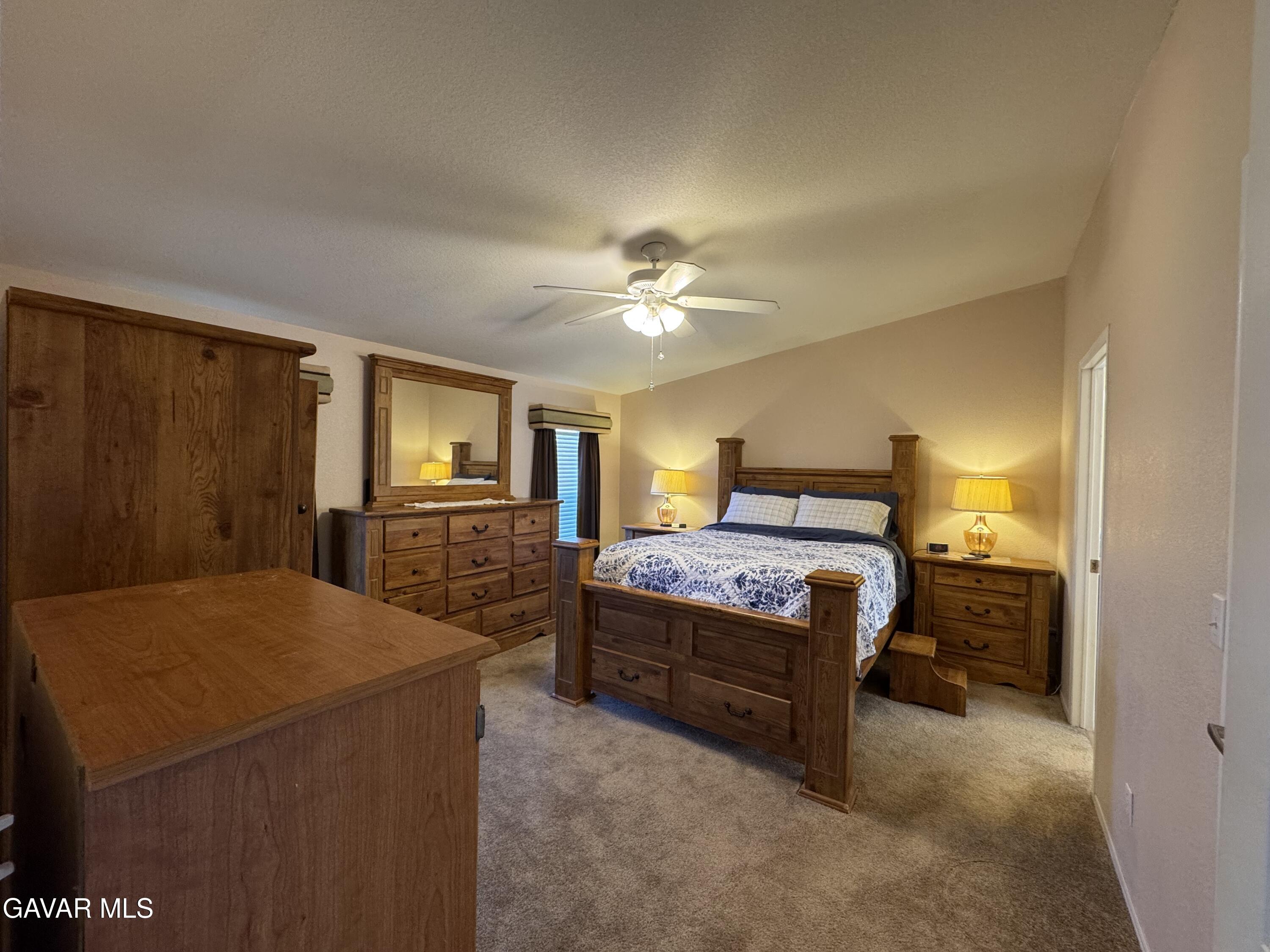 2000 Windflow Drive Rosamond, CA 93560 - Photo 35 of 48 IMG_4137