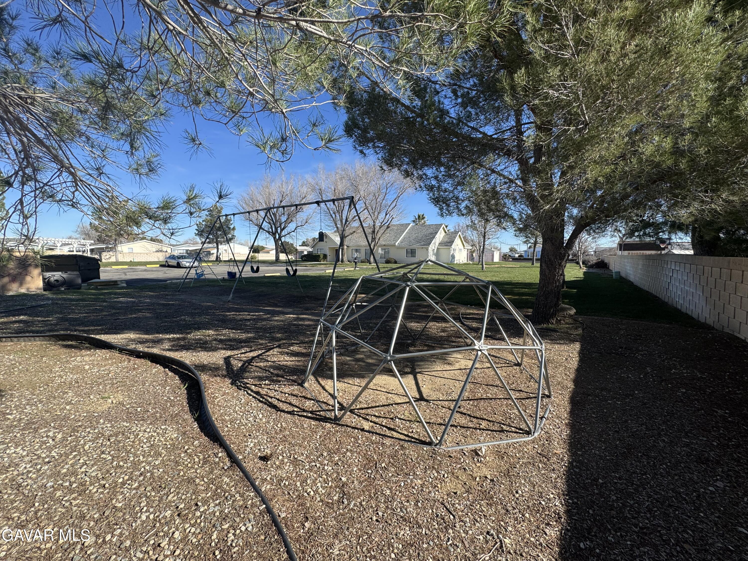 2000 Windflow Drive Rosamond, CA 93560 - Photo 47 of 48 a view of a backyard