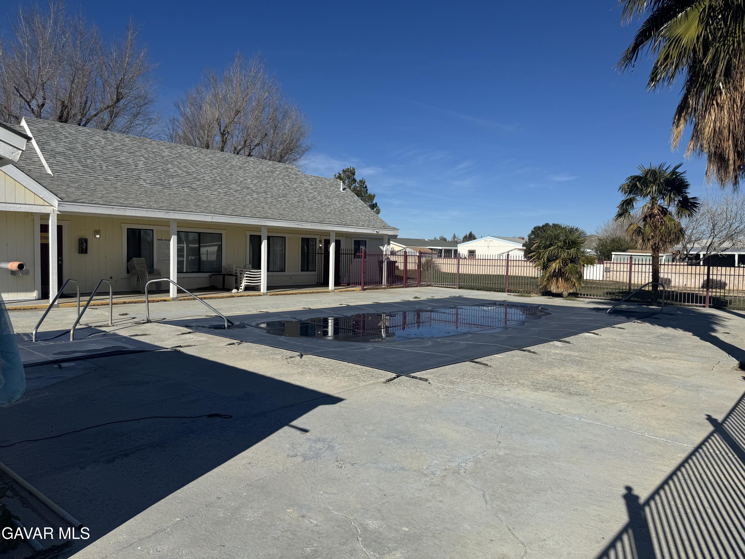 2000 Windflow Drive Rosamond, CA 93560 - Photo 6 of 48 IMG_4189