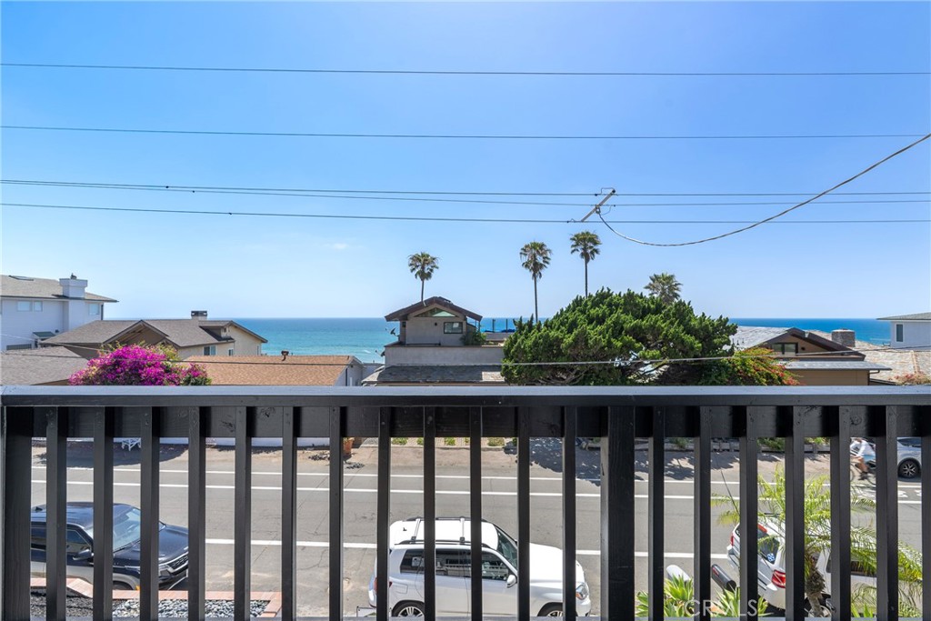 1547 Neptune Avenue Encinitas, CA 92024 - Photo 30 of 71