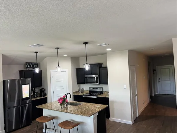 $2,500 | 629 Turtle Crk Pk Trail, Alvarado, TX 76009