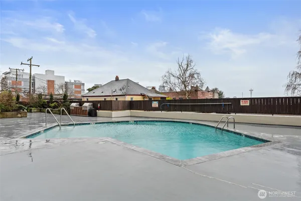 $3,000 | 505 Belmont Avenue East, Unit 501, Seattle, WA 98102