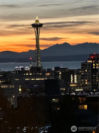 $3,000 | 505 Belmont Avenue East, Unit 501, Seattle, WA 98102