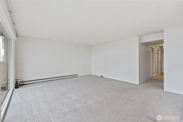$3,000 | 505 Belmont Avenue East, Unit 501, Seattle, WA 98102