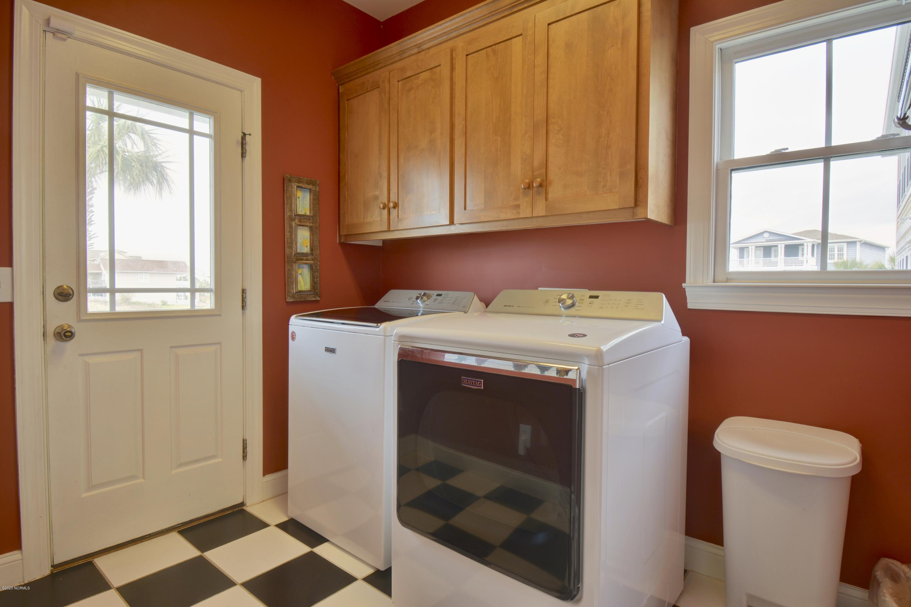 125 Ferry Road Holden Beach, NC 28462 - Photo 23 of 63 125ferry - 15