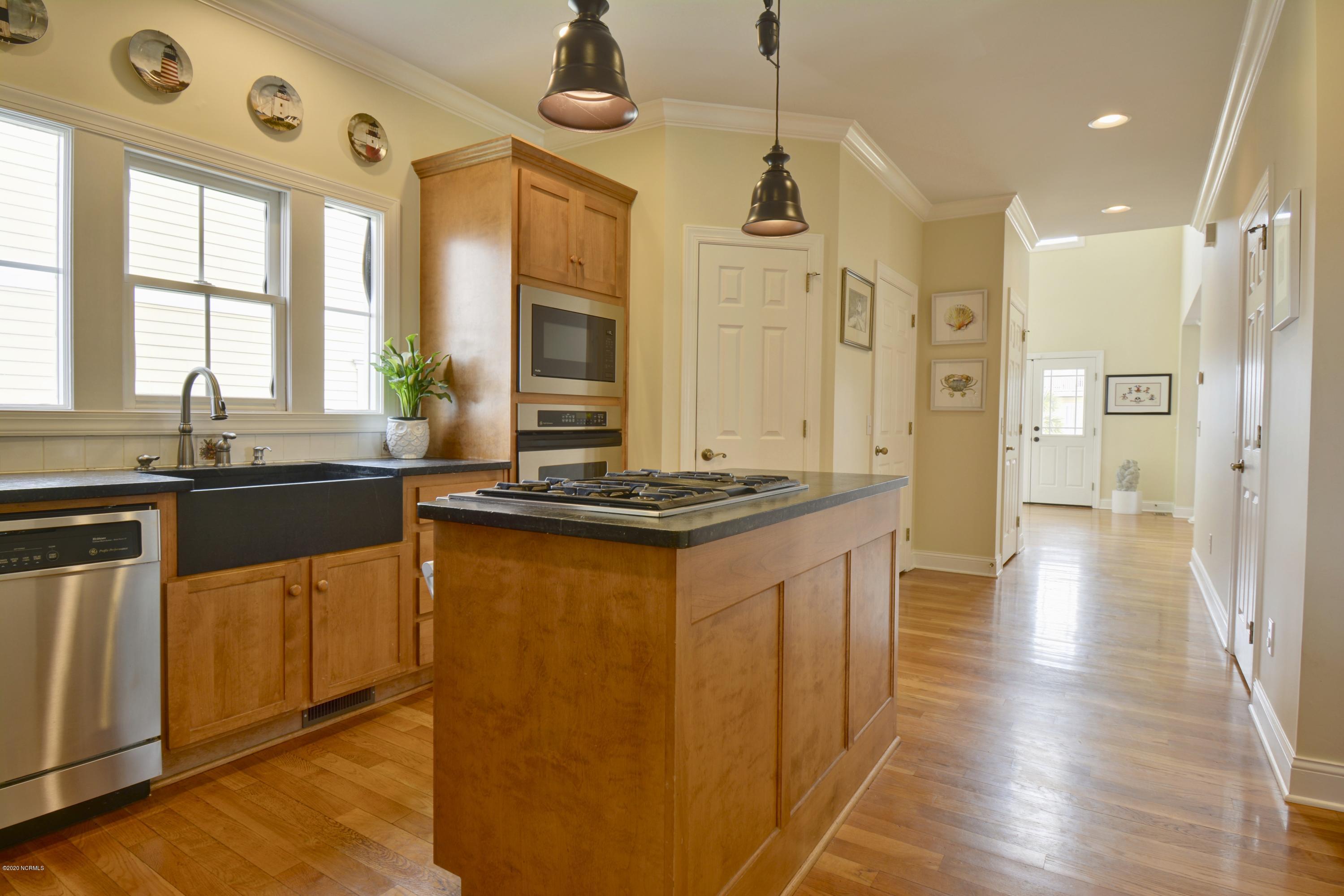 125 Ferry Road Holden Beach, NC 28462 - Photo 9 of 63 125ferry - 16