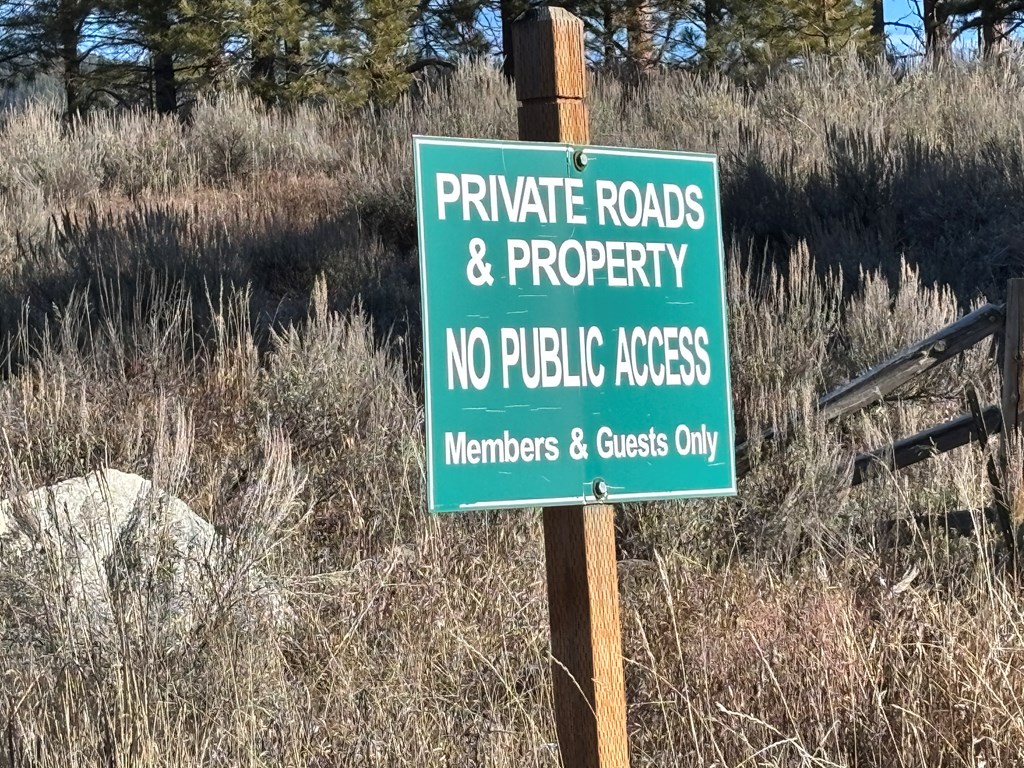 28 Sarah Way, Unit 9 Cascade, ID 83611 - Photo 19 of 20 Nearby trails