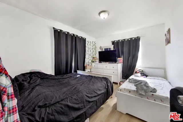 $999,000 | 3116 West Vernon Avenue, Los Angeles, CA 90008