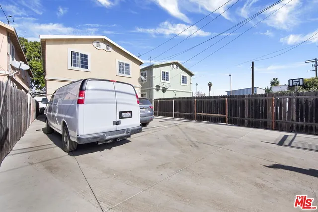 $999,000 | 3116 West Vernon Avenue, Los Angeles, CA 90008