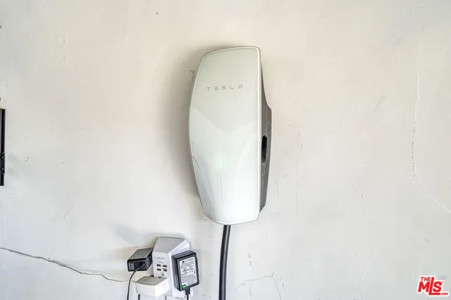 $1,380,000 | 2 Sycamore Lane, Rolling Hills Estates, CA 90274