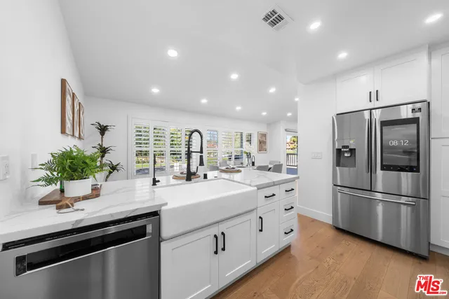 $1,380,000 | 2 Sycamore Lane, Rolling Hills Estates, CA 90274