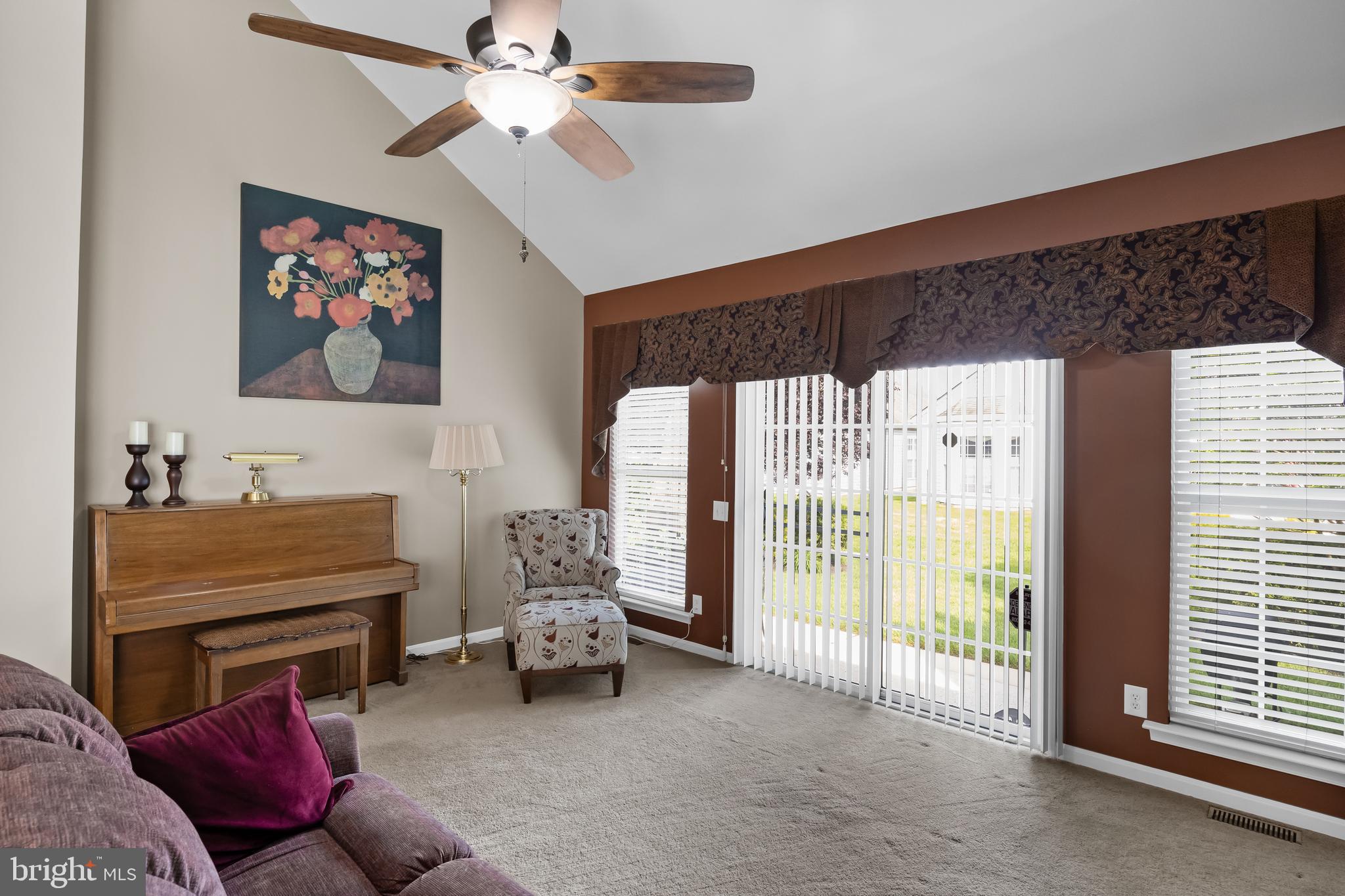 15 Wolverton Place Delanco, NJ 08075 - Photo 17 of 46 Family Room
