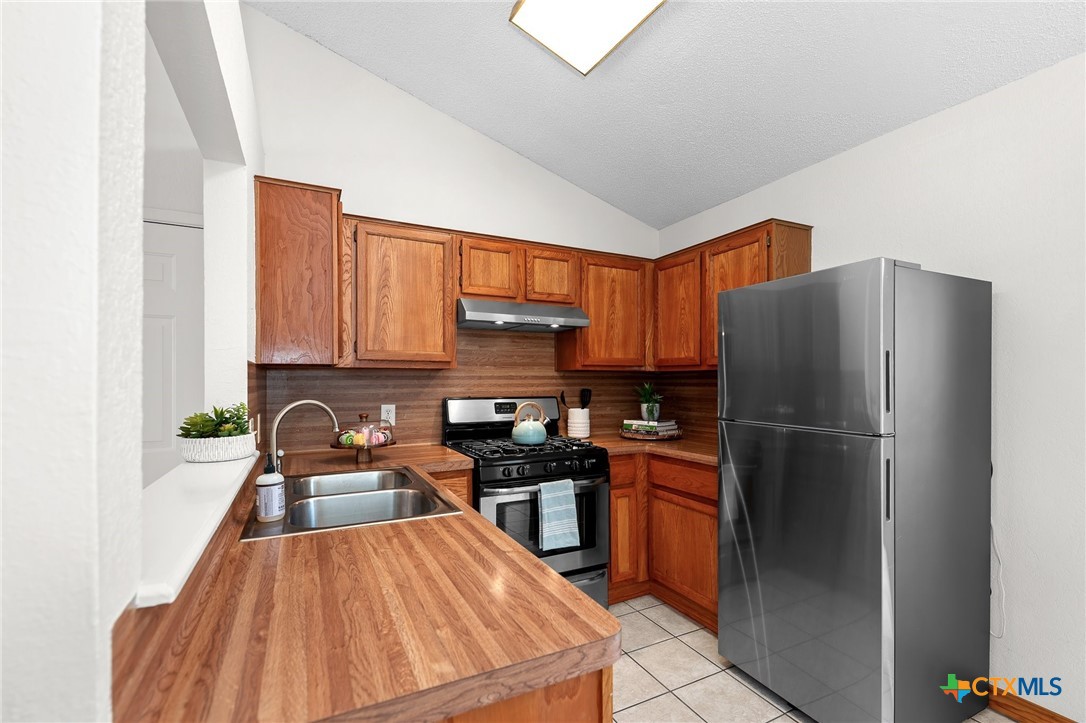 11821 Bittern Hollow, Unit 12 Austin, TX 78758 - Photo 8 of 27