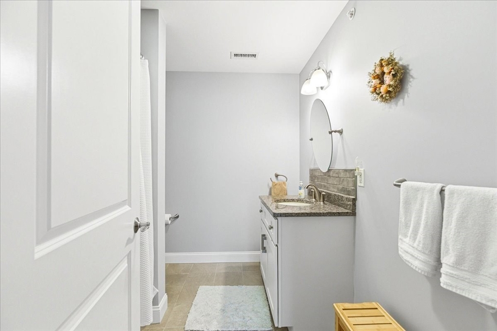 12 Milestone Way, Unit 12 Hanover, MA 02339 - Photo 20 of 36