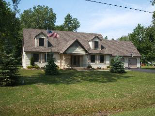 3382 School Road Temperance, MI 48182 - Photo 2 of 11 739904-1.JPG