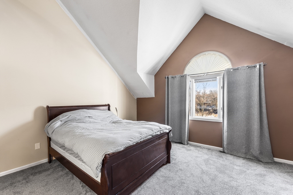 25 Tobey Road, Unit 57 Dracut, MA 01826 - Photo 13 of 24