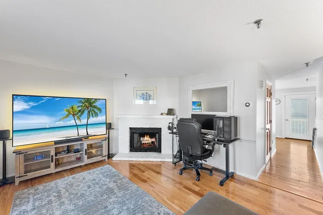 $420,000 | 25 Tobey Road, Unit 57, Dracut, MA 01826