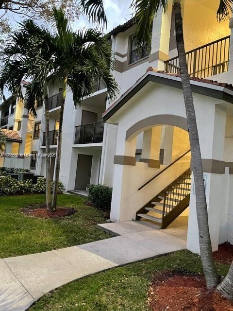 550 South Park Road, Unit 348 Hollywood, FL 33021 - Photo 3 of 39 Gallery Image 3