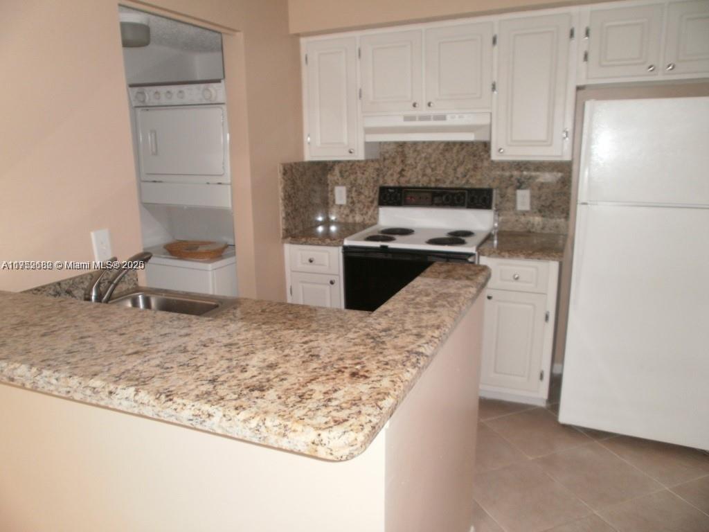 550 South Park Road, Unit 348 Hollywood, FL 33021 - Photo 4 of 39 Gallery Image 4