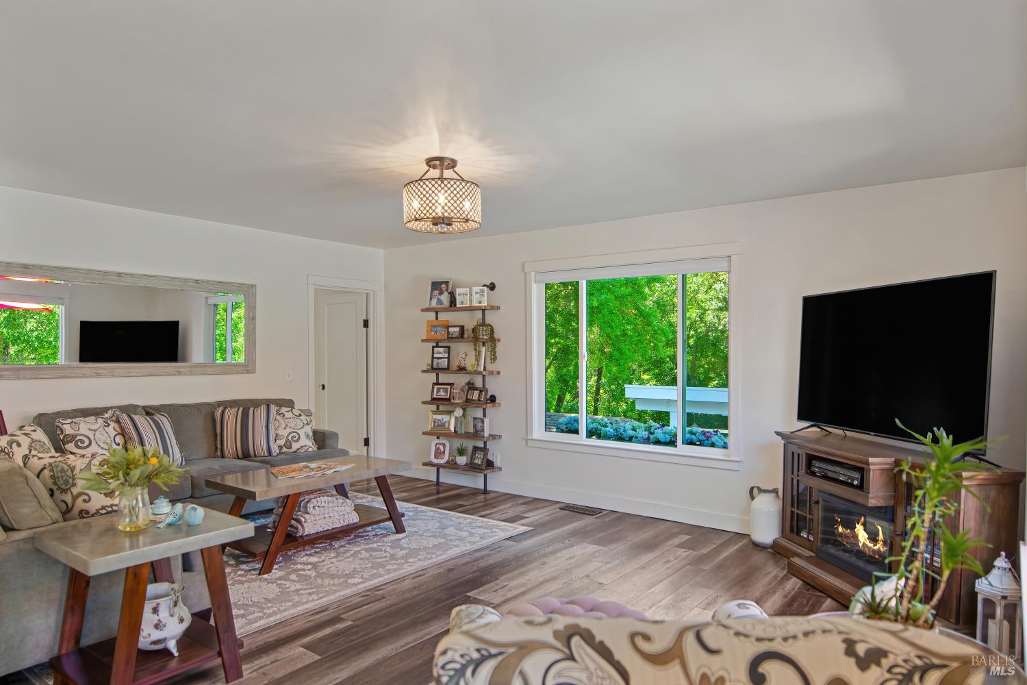 820-824 Warm Springs Road Kenwood, CA 95452 - Photo 12 of 74