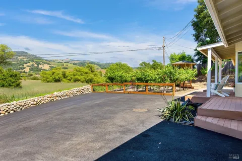$1,975,000 | 820-824 Warm Springs Road, Kenwood, CA 95452