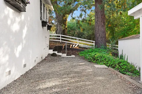 $1,975,000 | 820-824 Warm Springs Road, Kenwood, CA 95452