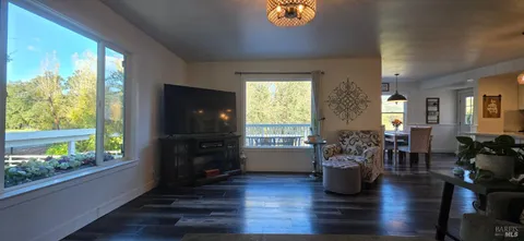 $1,975,000 | 820-824 Warm Springs Road, Kenwood, CA 95452