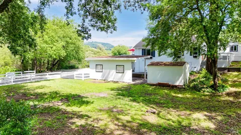 $1,975,000 | 820-824 Warm Springs Road, Kenwood, CA 95452